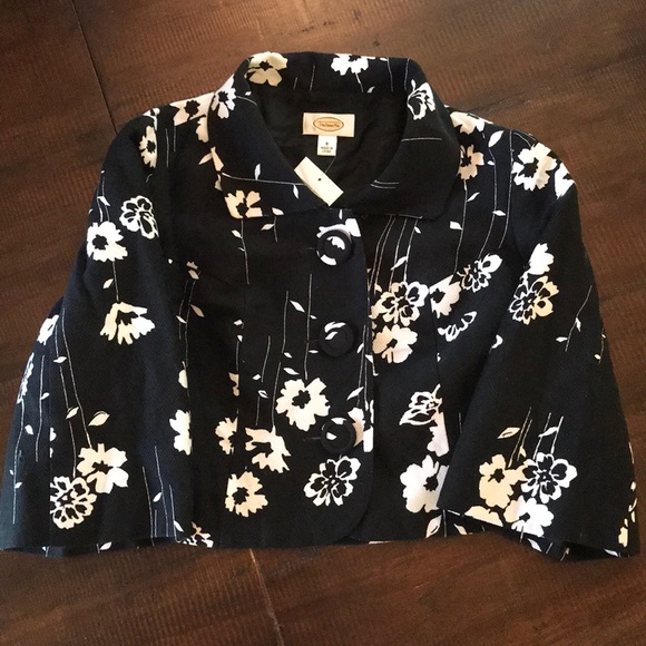 Talbots Jackets & Blazers - ‼️LAST DAY‼️Talbots Cropped 3/4 Sleeve Jacket
